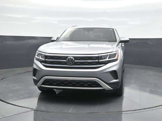 Used 2021 Volkswagen Atlas Cross Sport SE AWD/4WD image 2