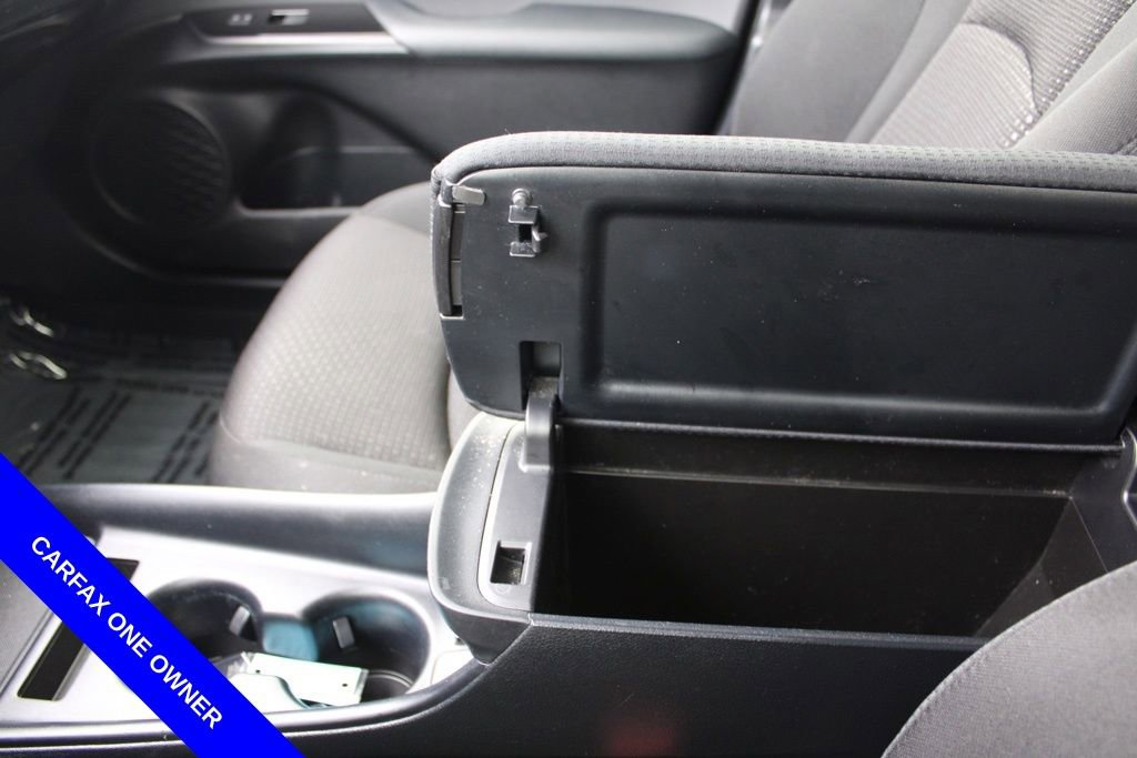 Used 2020 Toyota Prius LE image 39