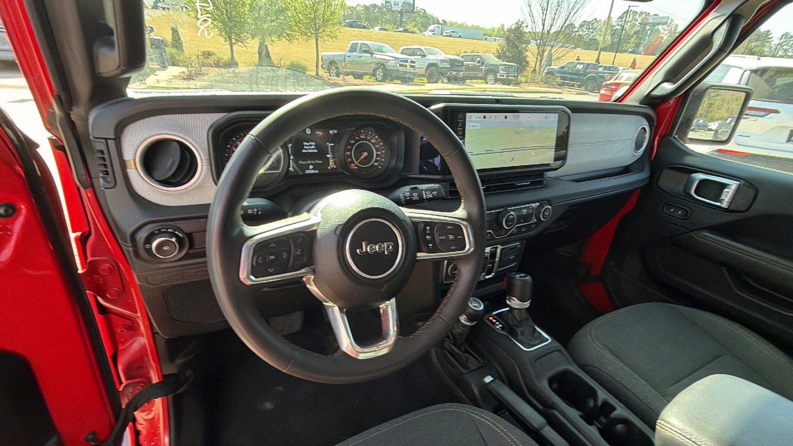 Used 2025 Jeep Wrangler Sahara w/ Dual Top Group AWD/4WD image 20