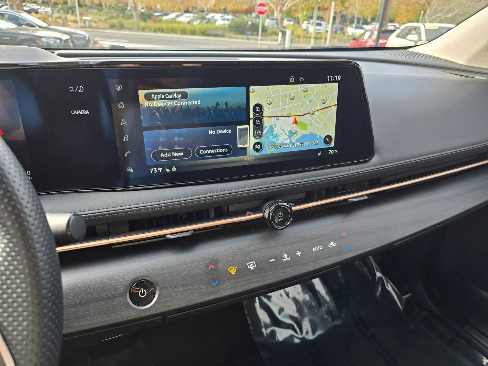 Used 2024 Nissan Ariya AWD image 27