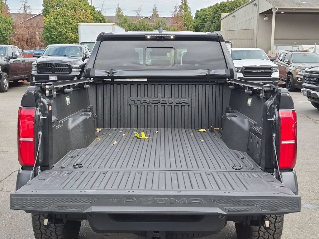 Used 2026 Toyota Tacoma TRD Off-Road w/ TRD Off Road Premium Package AWD/4WD image 10