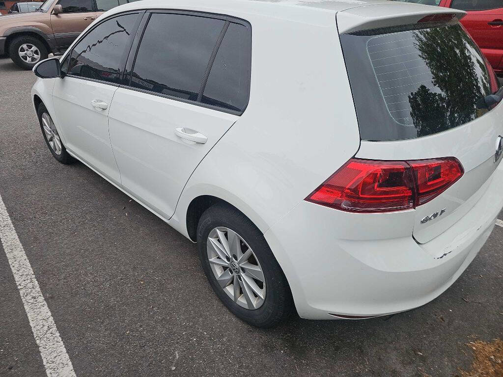 Used 2015 Volkswagen Golf S FWD image 4