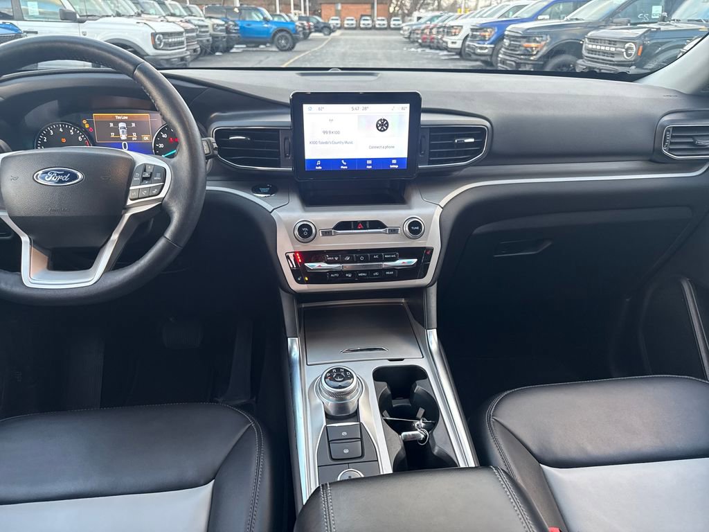 Used 2023 Ford Explorer XLT w/ Equipment Group 202A image 24