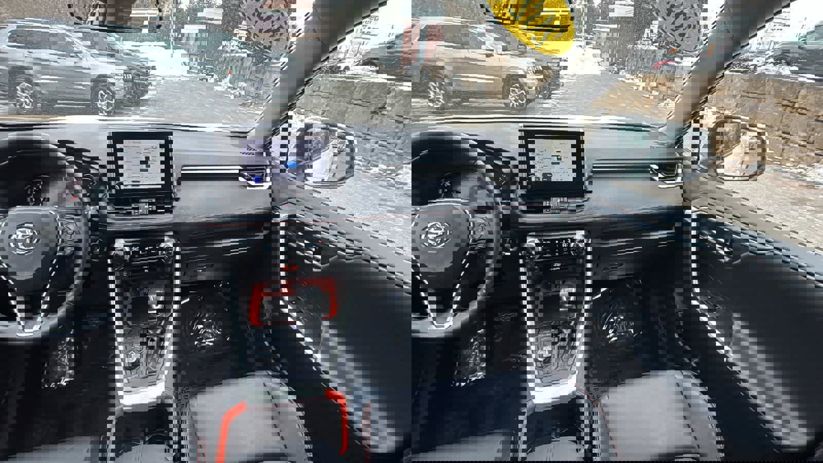 Used 2024 Toyota RAV4 Adventure image 27