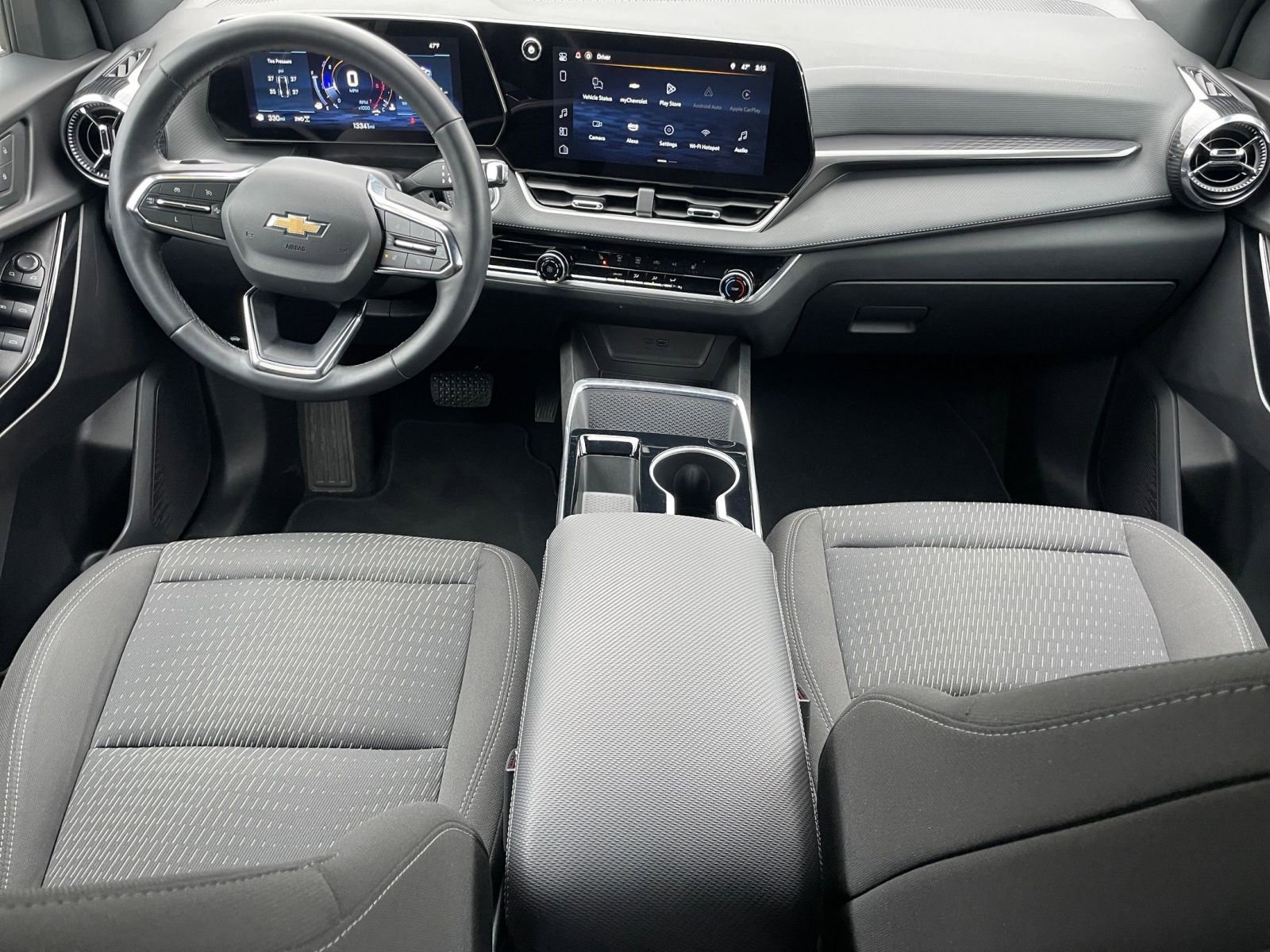 Used 2025 Chevrolet Equinox LT image 40