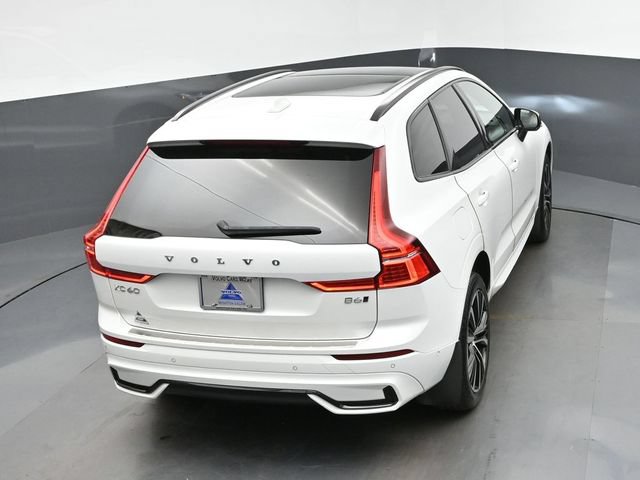 Used 2023 Volvo XC60 B6 Ultimate w/ Protection Package Premier AWD/4WD image 48