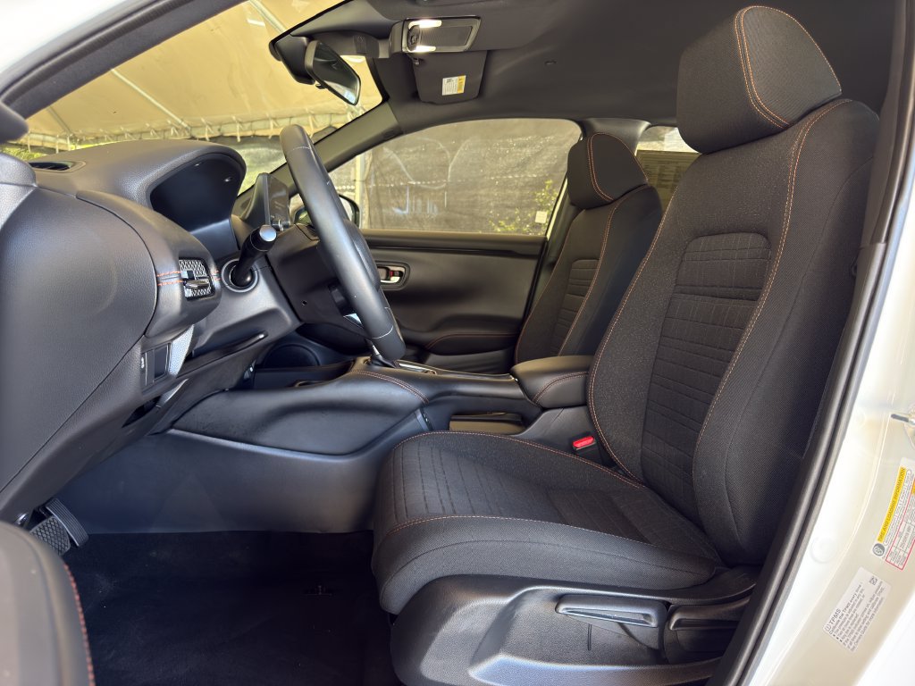 Used 2025 Honda HR-V Sport image 16