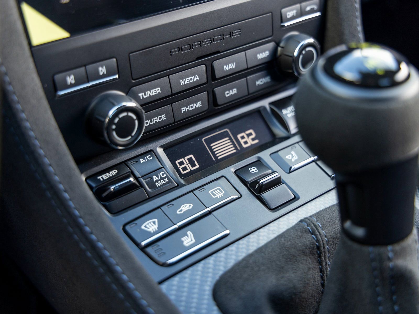 Certified 2025 Porsche 718 Cayman GT4 RS image 40