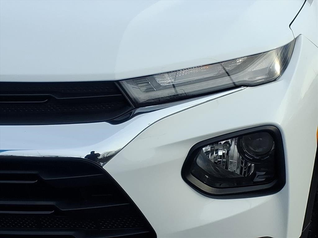 Used 2023 Chevrolet TrailBlazer LT w/ Convenience Package image 8