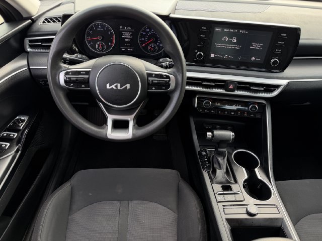 Used 2022 Kia K5 LXS FWD image 10