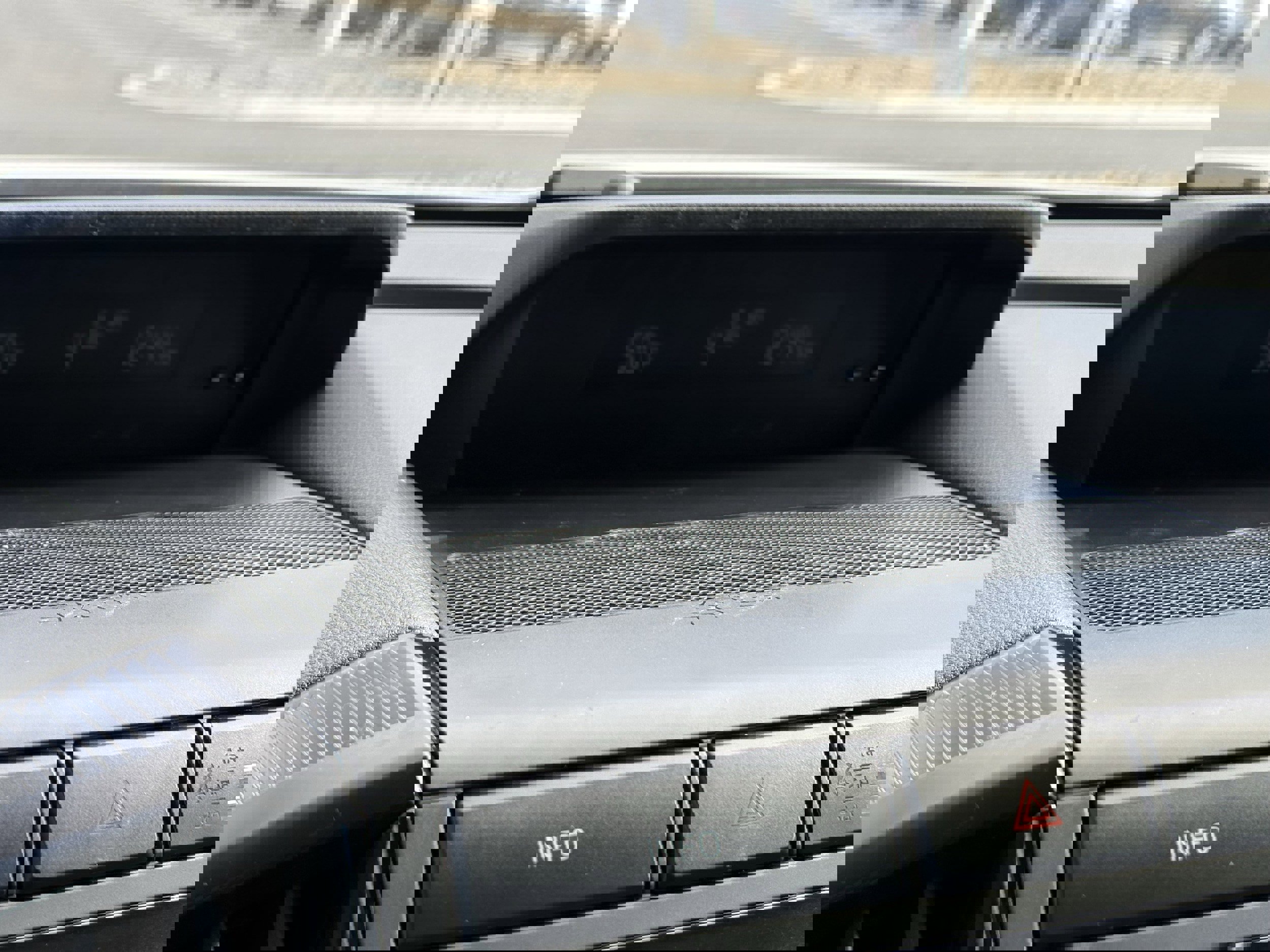 Used 2022 Subaru Ascent Onyx Edition image 25