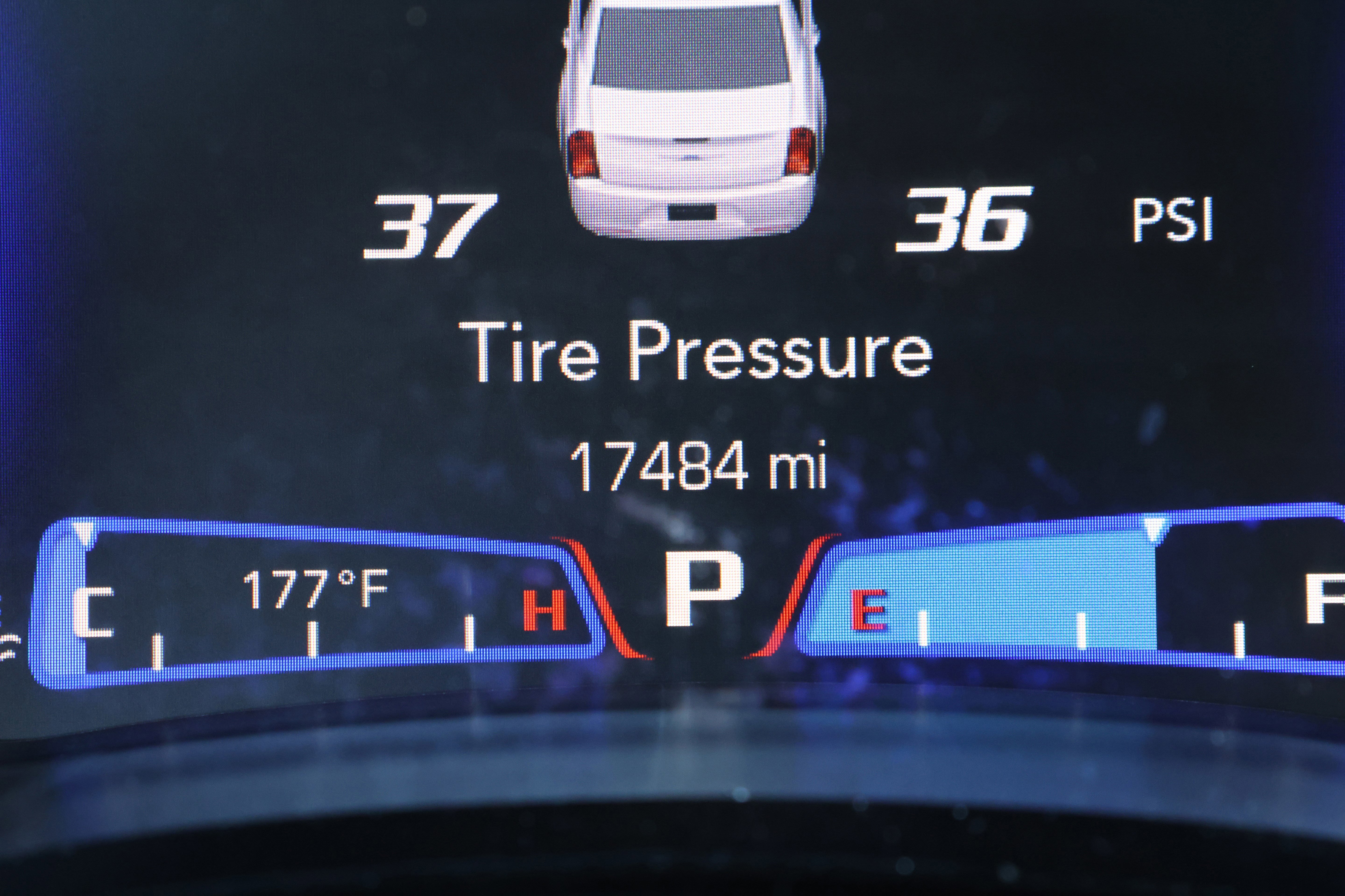 Used 2023 Chrysler 300 C image 21