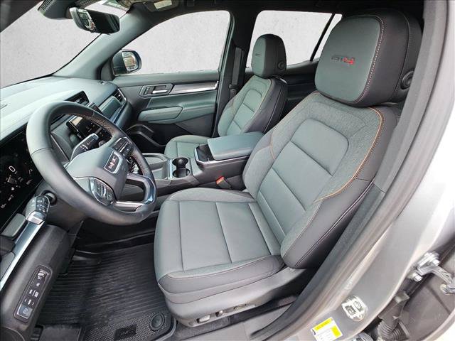 Used 2026 GMC Terrain AT4 w/ Convenience Package III AWD/4WD image 16
