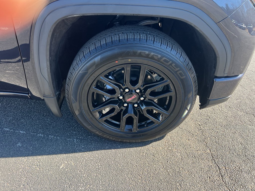 Used 2023 GMC Sierra 1500 Elevation image 10