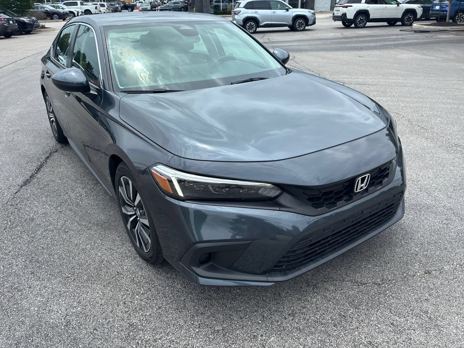 Used 2022 Honda Civic EX-L image 8