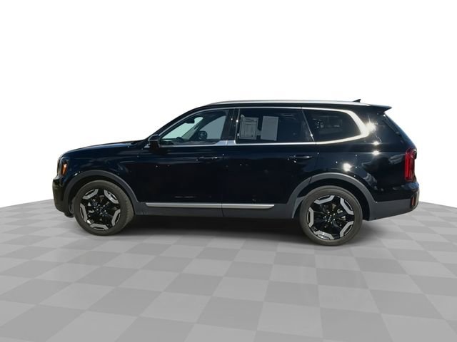 Used 2023 Kia Telluride S image 5
