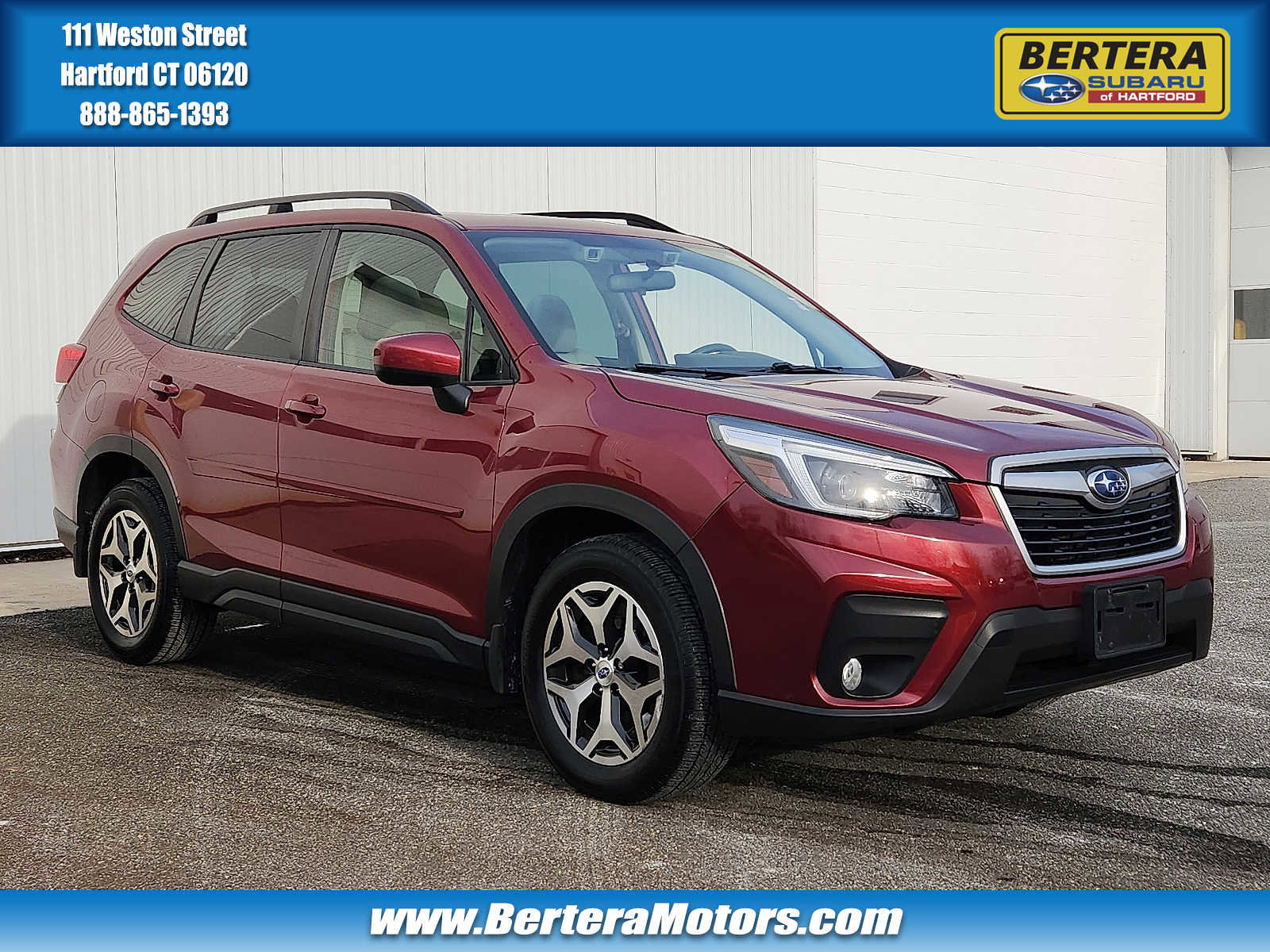 Used 2021 Subaru Forester Premium image 1