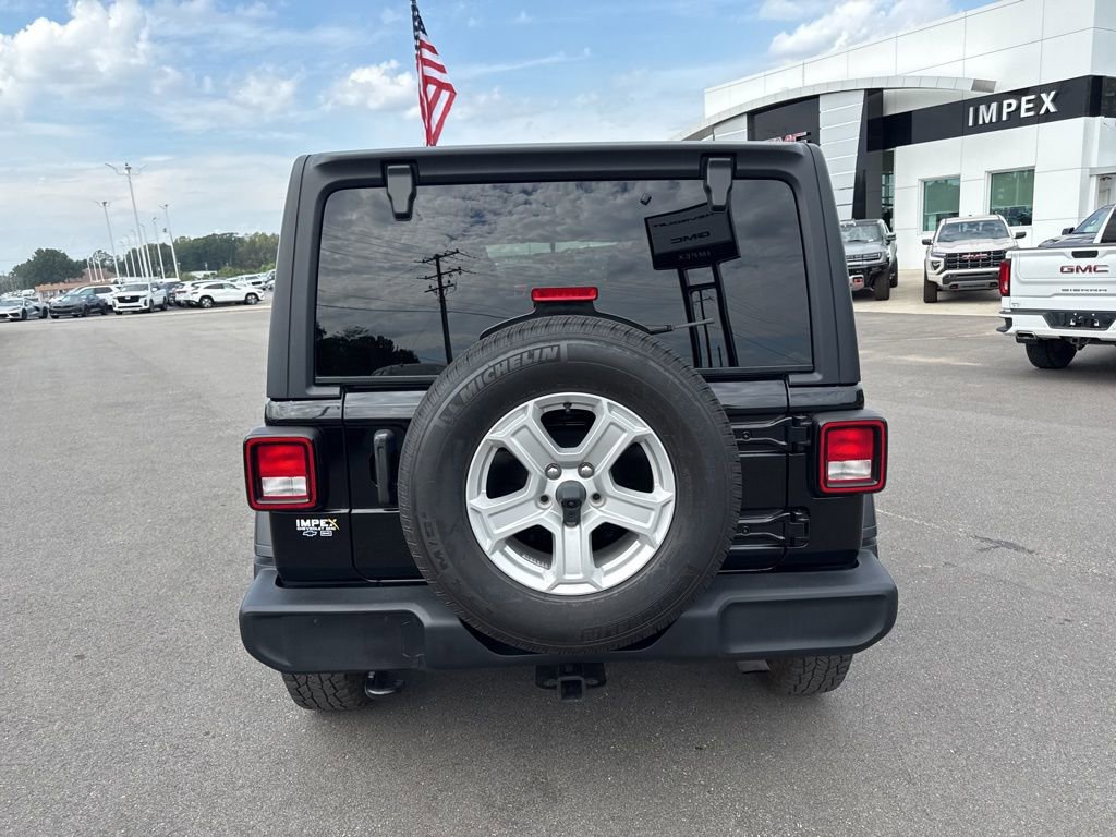 Used 2021 Jeep Wrangler Unlimited Sport image 4
