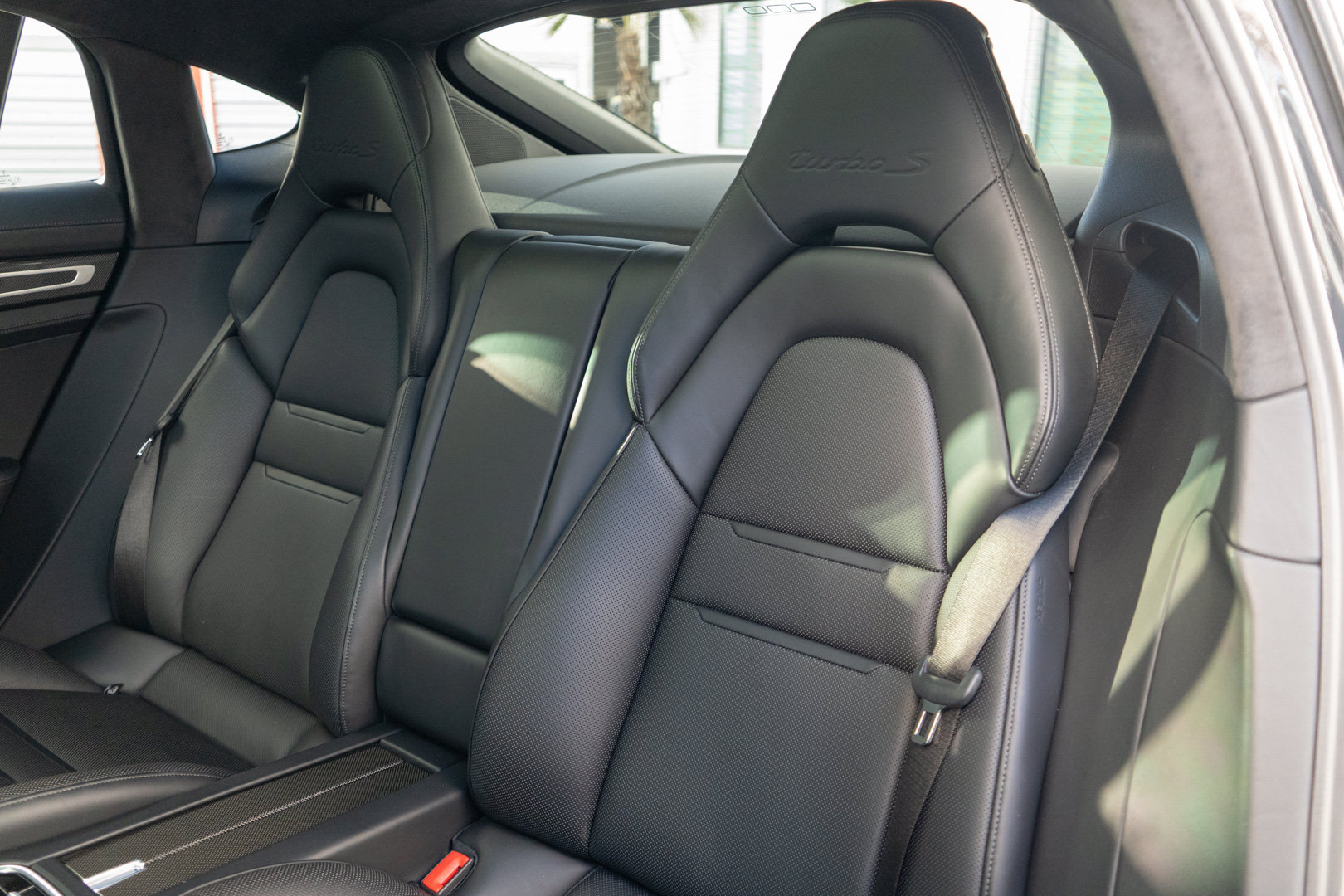Used 2018 Porsche Panamera Turbo S AWD/4WD image 38