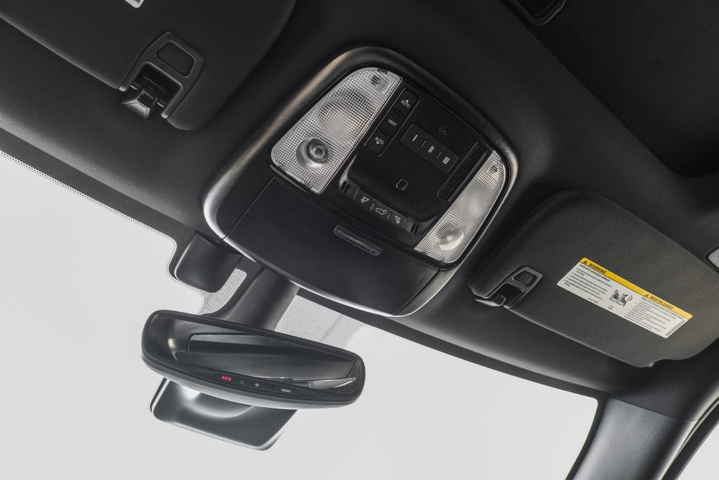 Used 2025 Dodge Durango R/T AWD/4WD image 32