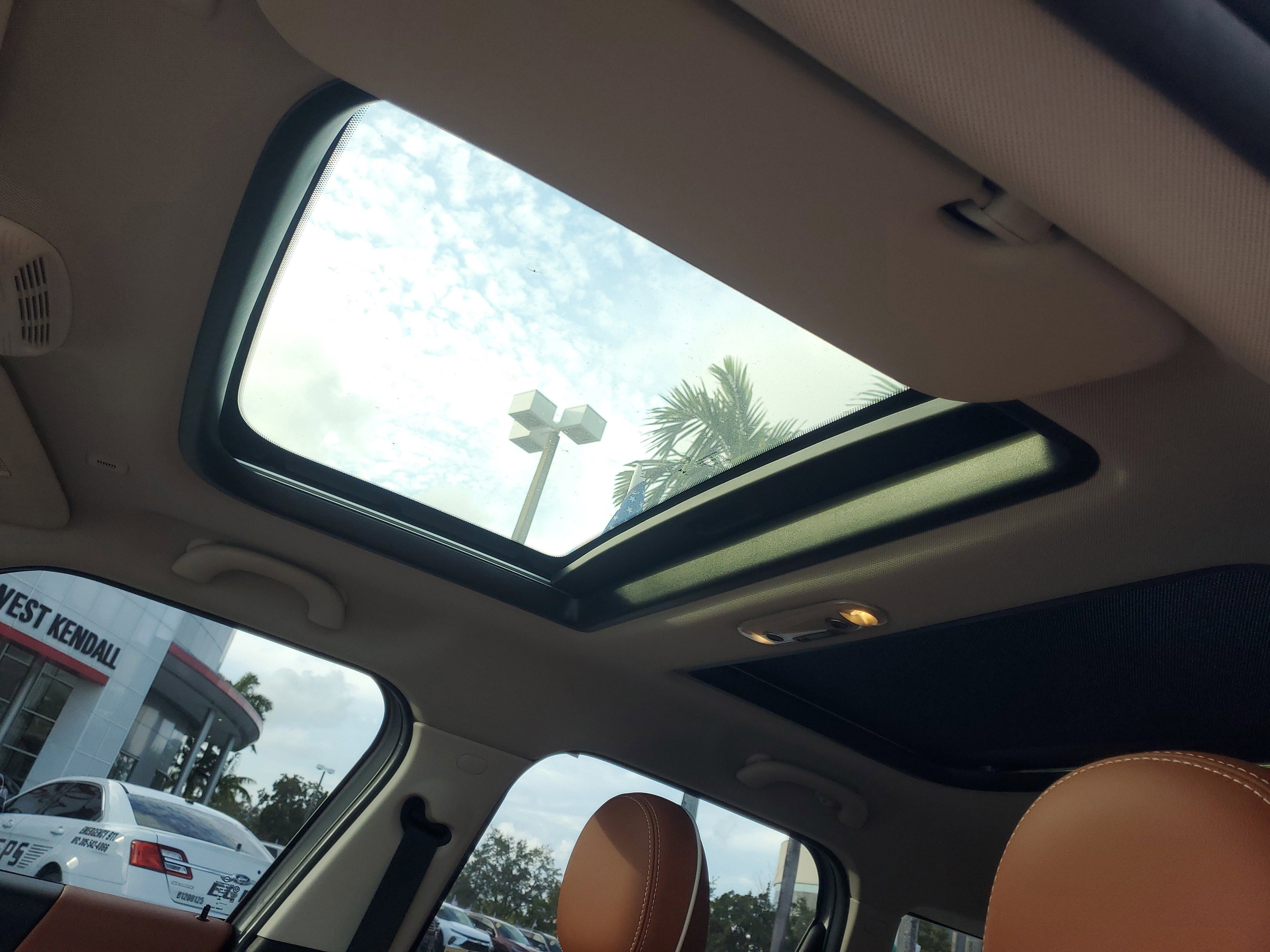 Used 2023 MINI Cooper Countryman S w/ Signature Upholstery Package image 19