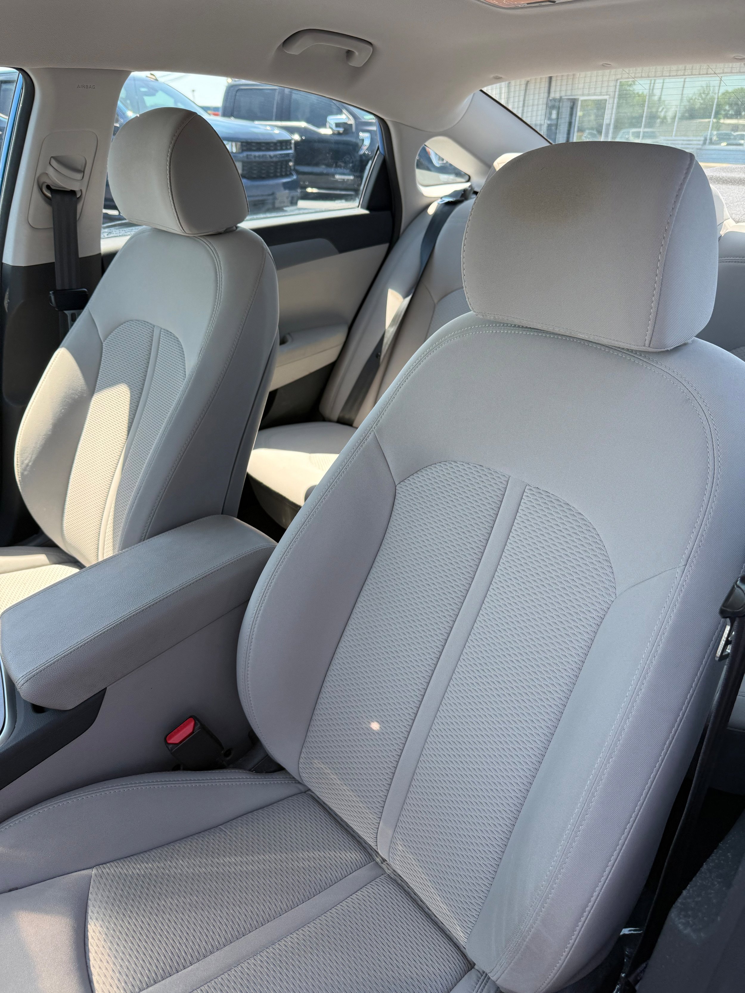 Used 2018 Hyundai Sonata SE FWD image 12