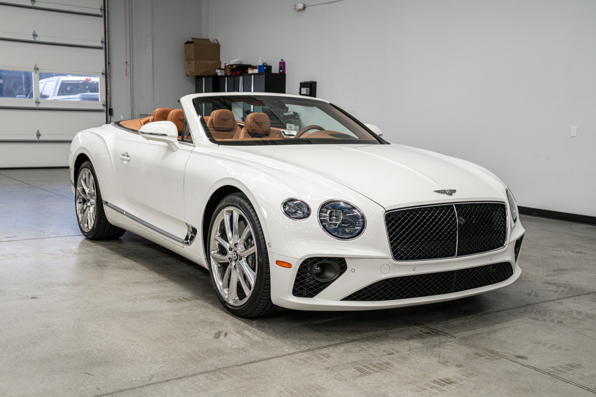 Used 2024 Bentley Continental GT Mulliner AWD/4WD image 4