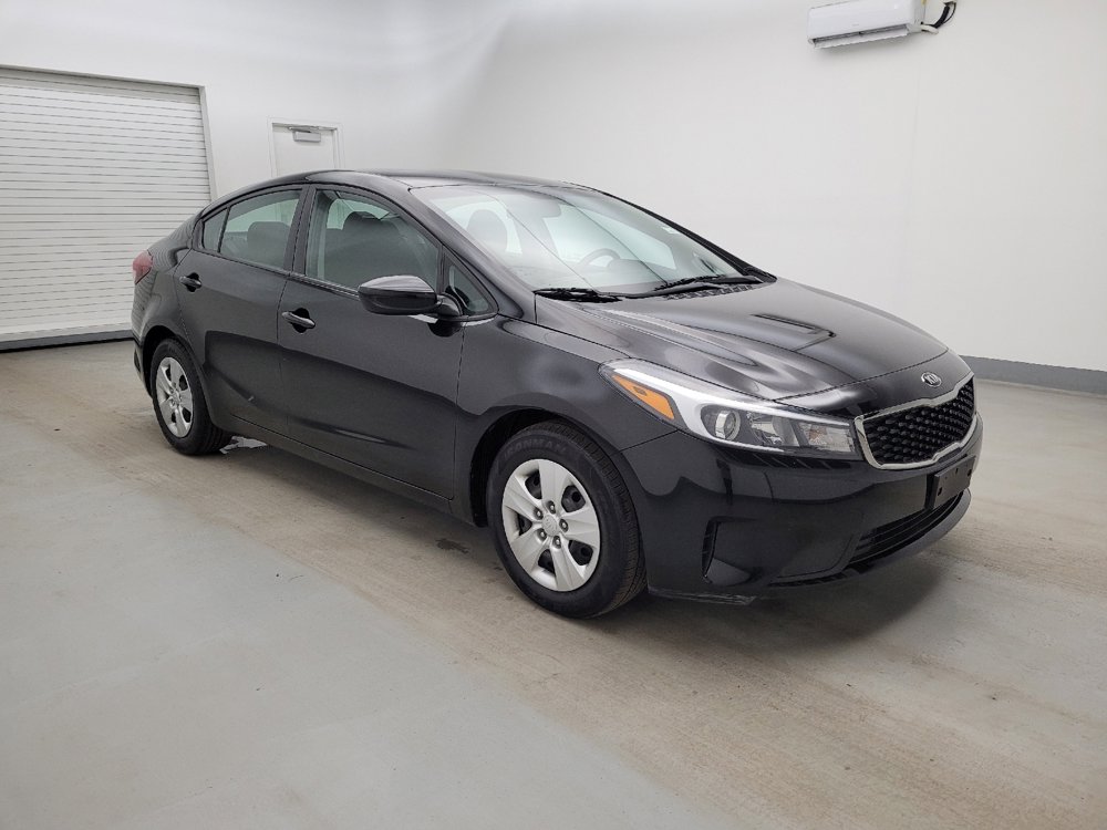 Used 2017 Kia Forte LX image 11