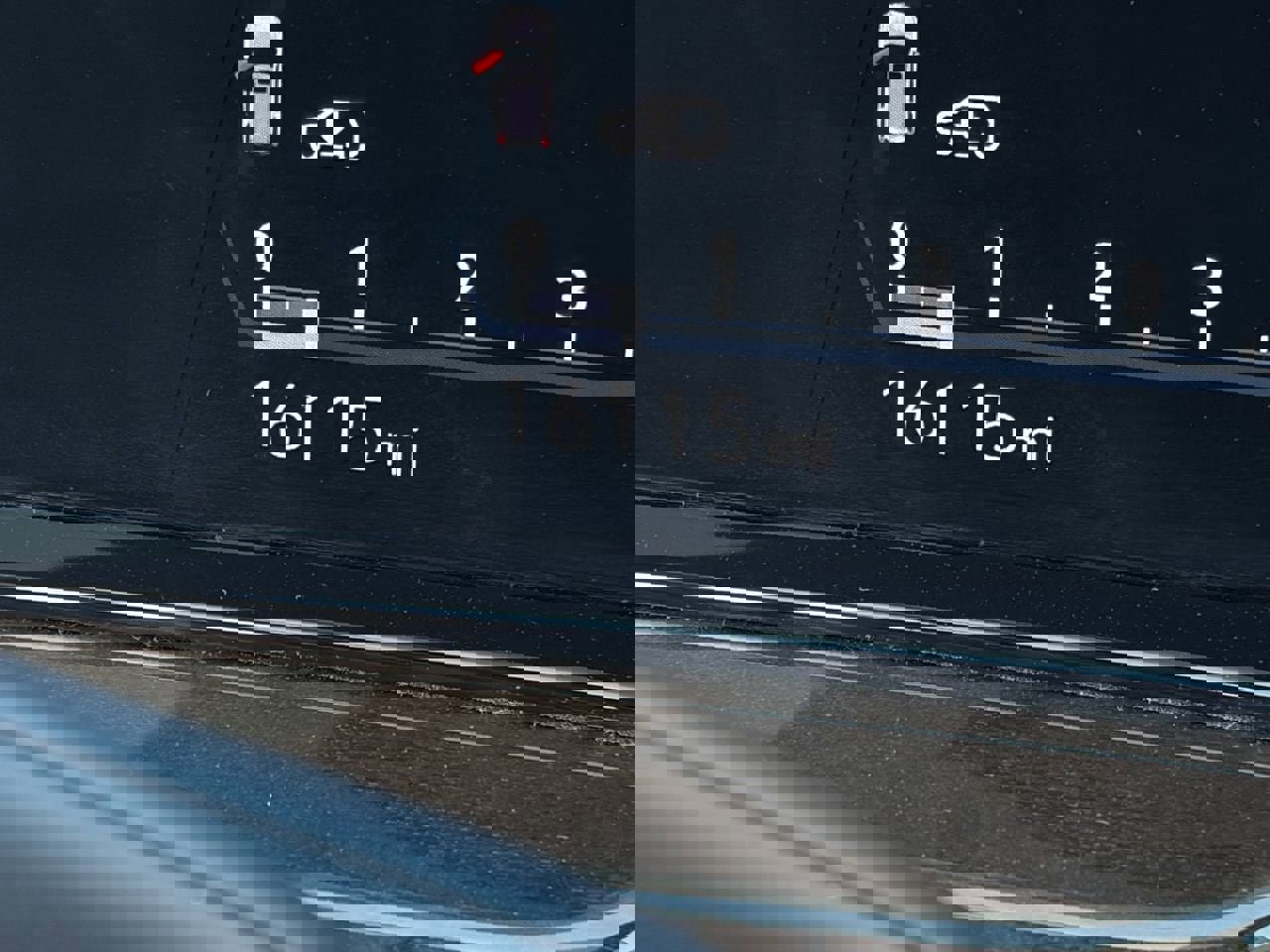 Certified 2024 Cadillac Escalade ESV Premium Luxury Platinum image 26