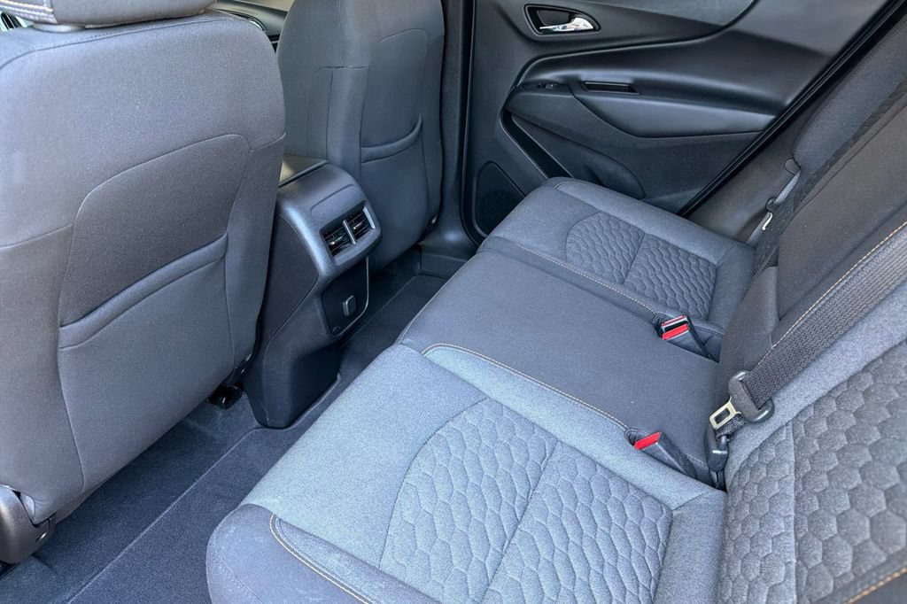 Used 2018 Chevrolet Equinox LT AWD/4WD image 10