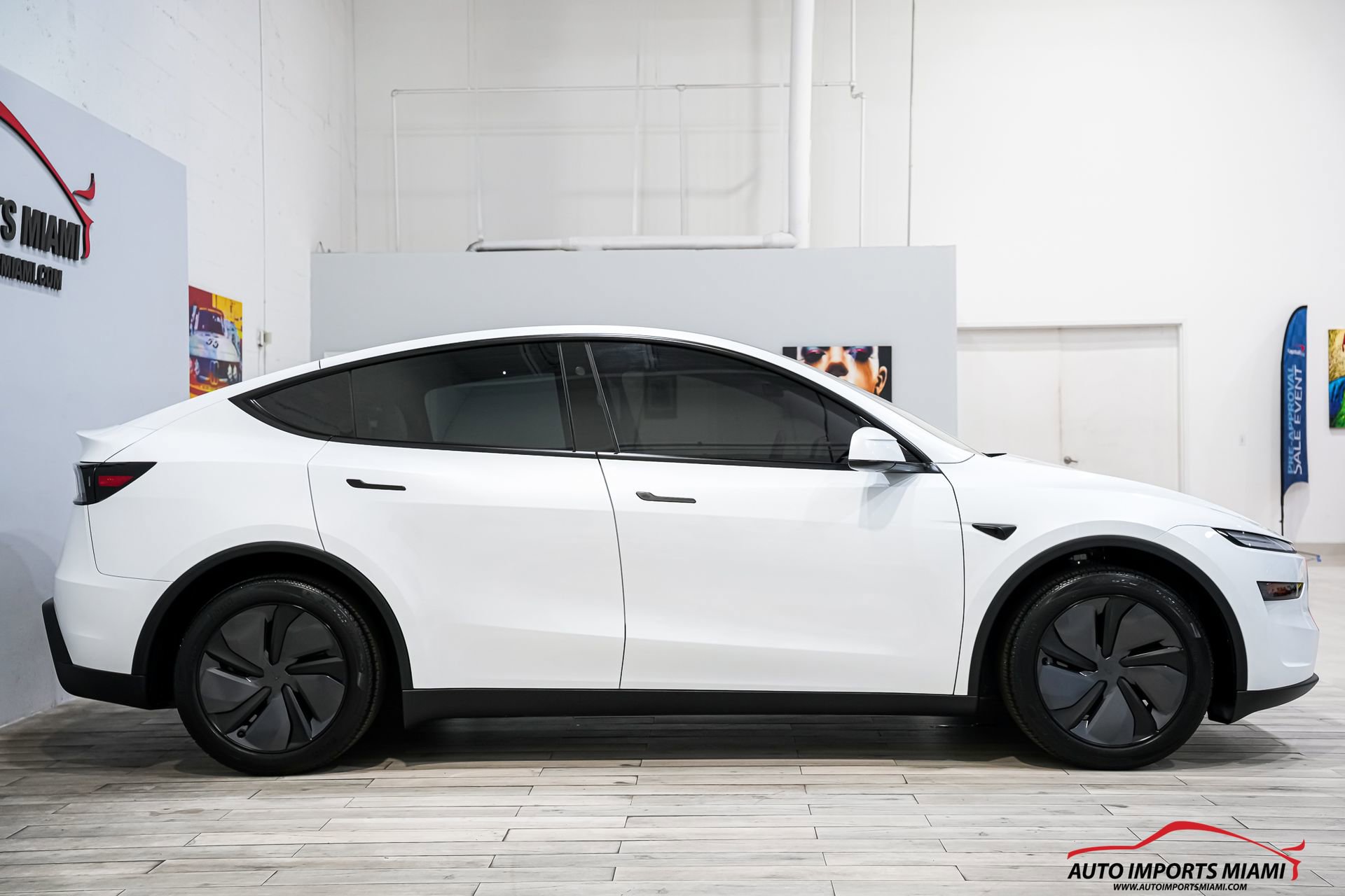 Used 2026 Tesla Model Y Long Range RWD image 24