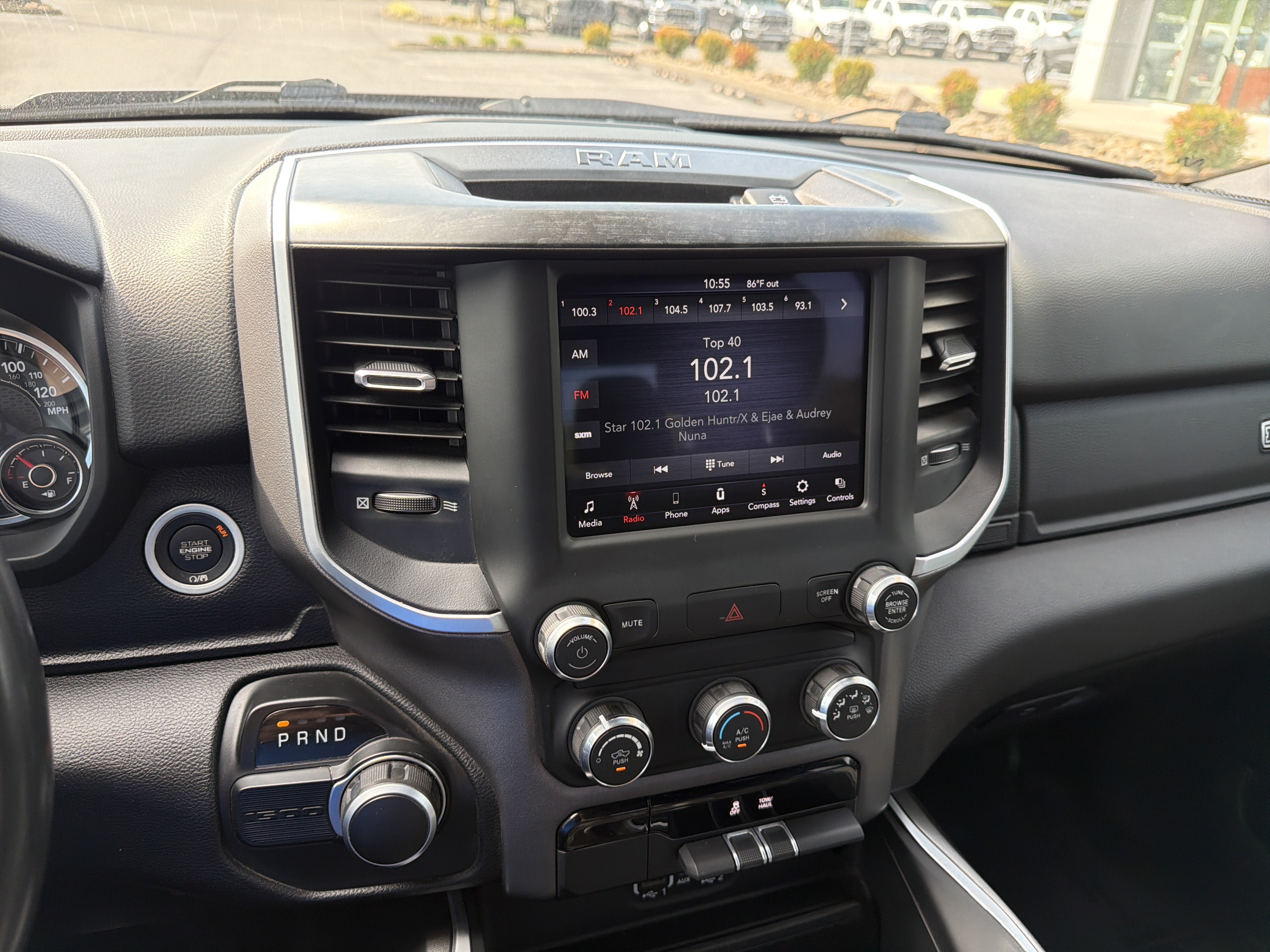 Used 2021 RAM 1500 Big Horn RWD image 33