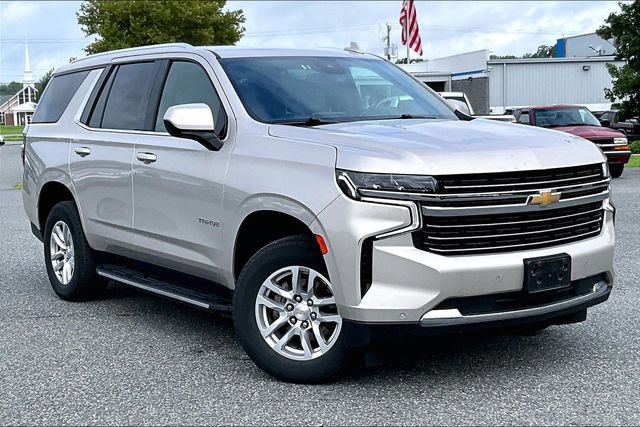 Used 2024 Chevrolet Tahoe LT AWD/4WD image 2
