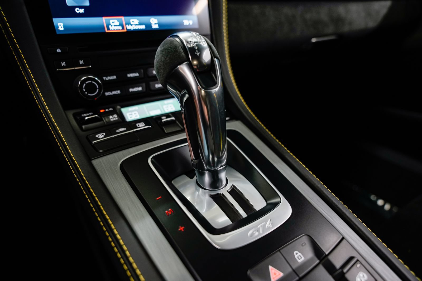 Used 2021 Porsche 718 Cayman GT4 RWD image 13