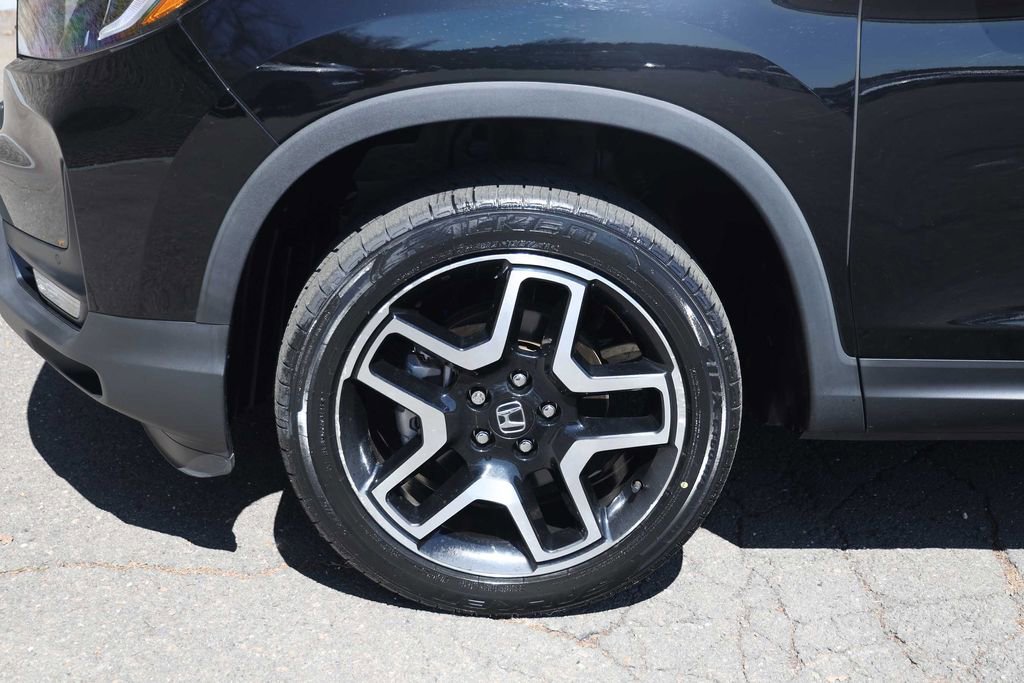 Used 2023 Honda Passport Elite image 12