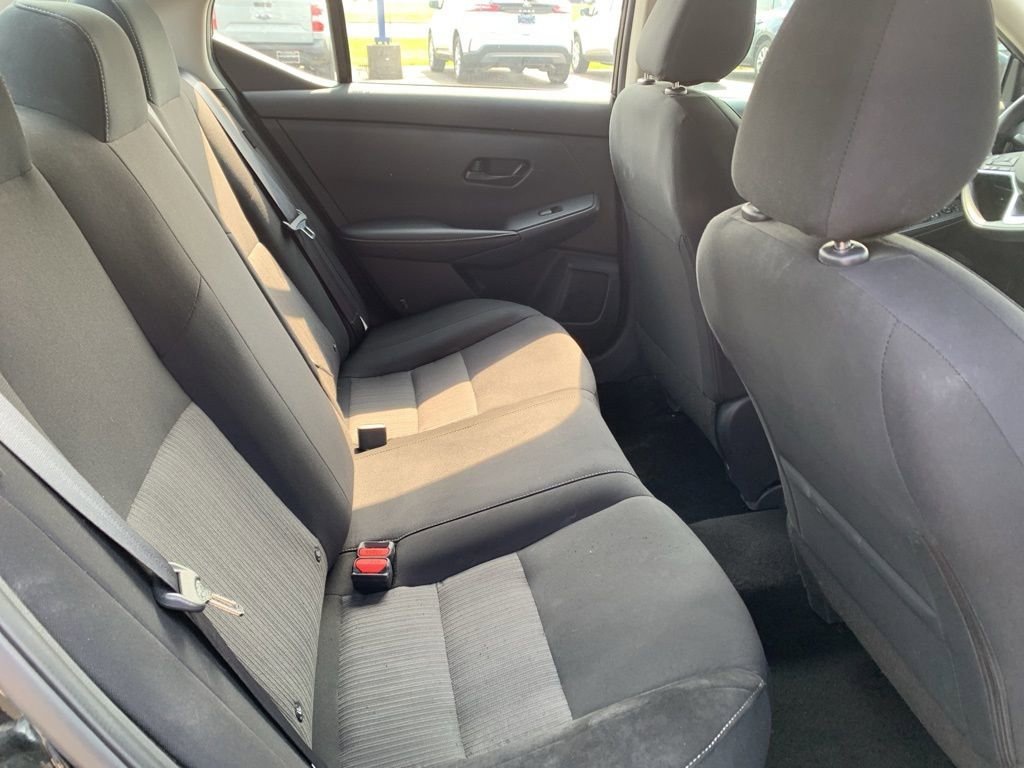 Used 2025 Nissan Sentra SV FWD image 12
