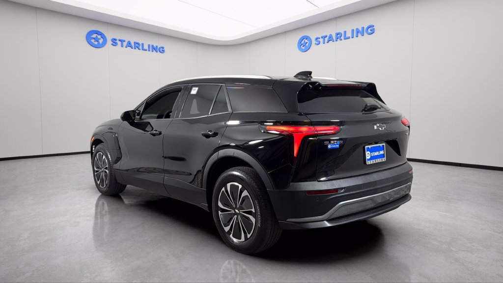 Used 2024 Chevrolet Blazer EV LT AWD/4WD image 5