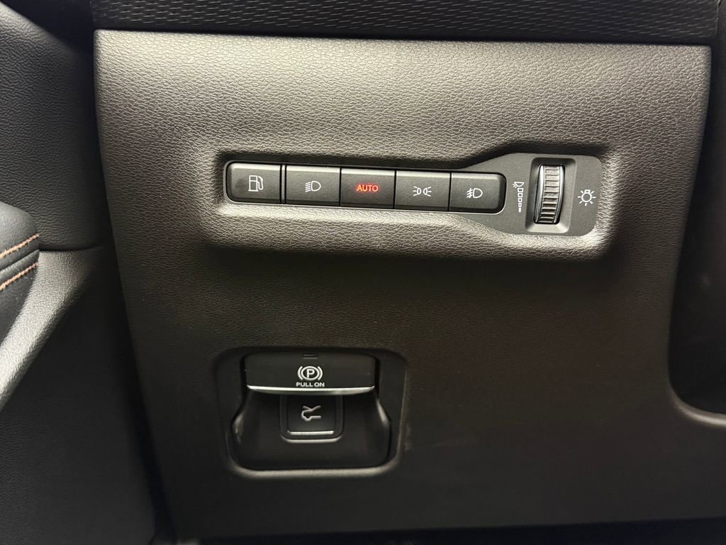 New 2026 Jeep Cherokee Limited image 22