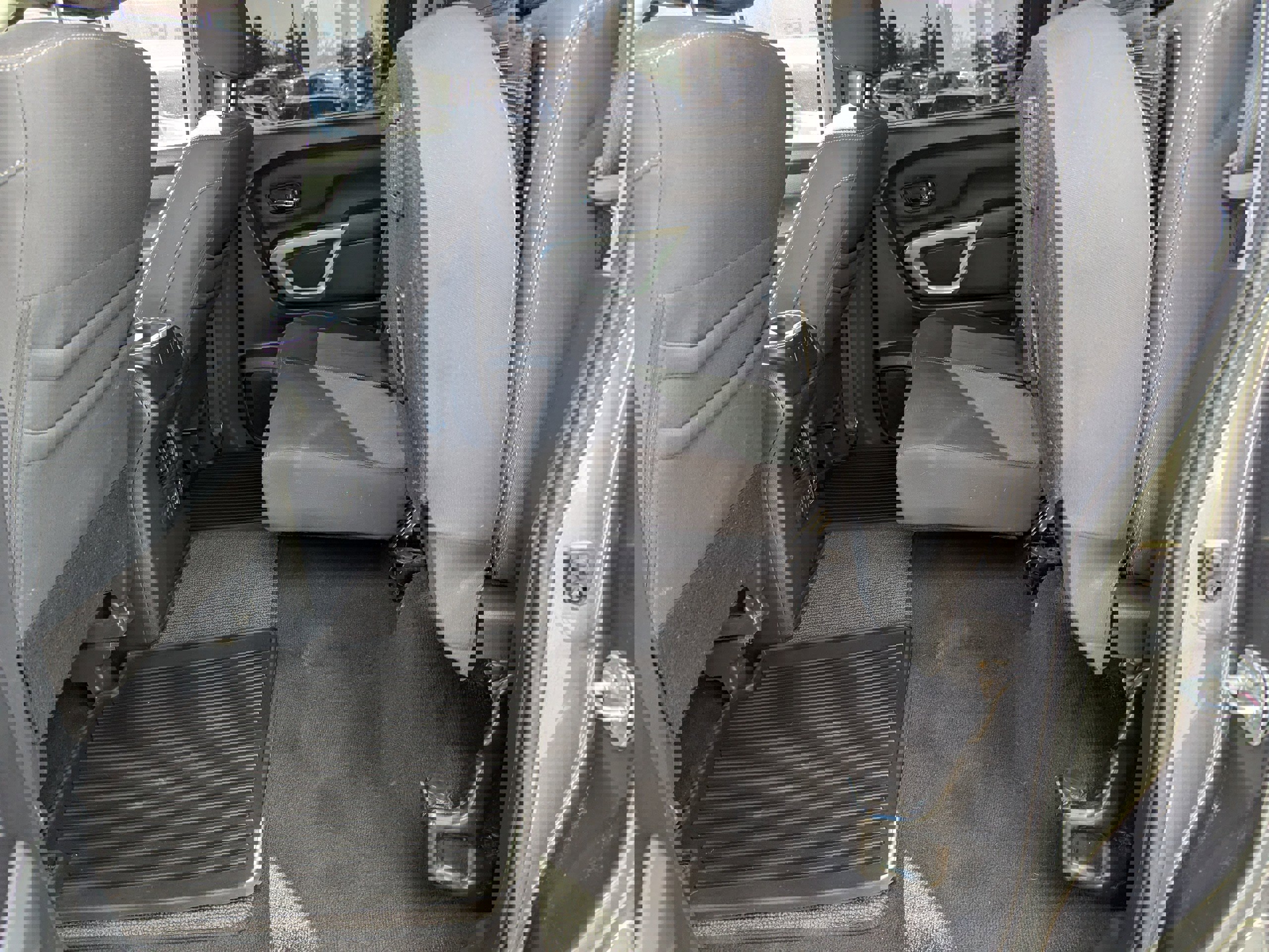 Used 2020 Nissan Titan SV w/ SV Convenience Package image 31