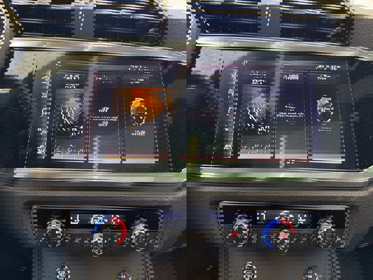 New 2025 Audi Q3 2.0T Premium image 25