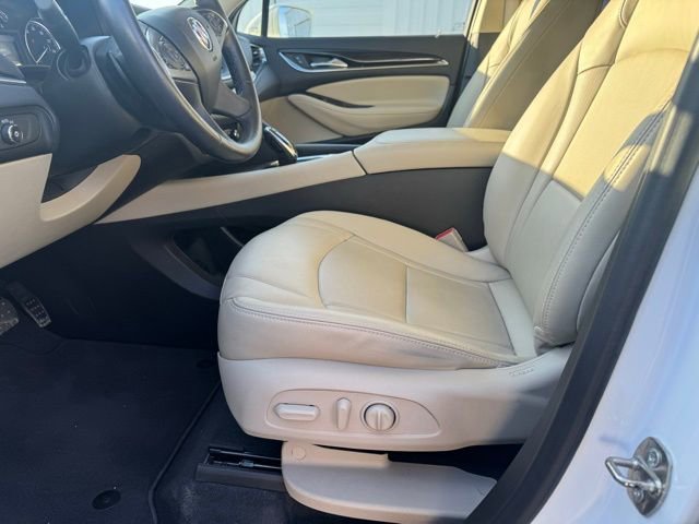 Used 2020 Buick Enclave Essence w/ Sound and Sites Package AWD/4WD image 11