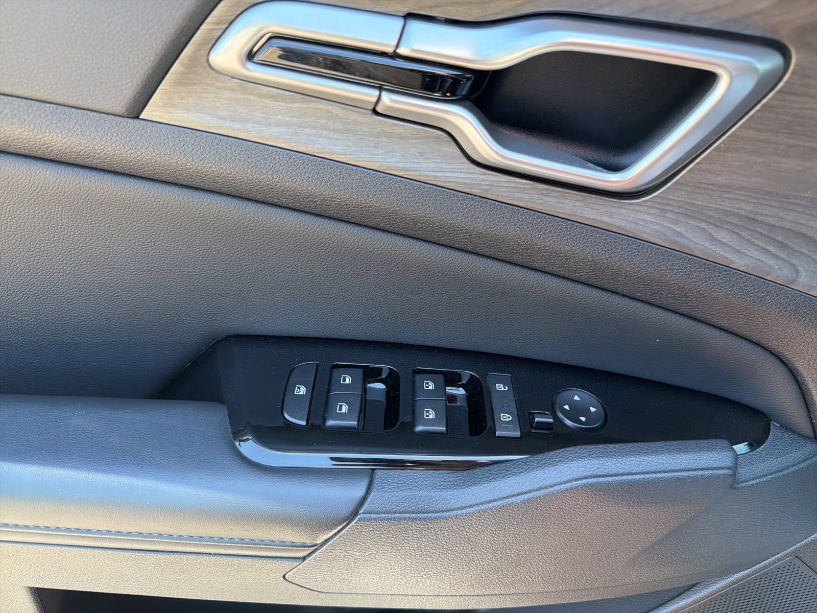 Used 2024 Kia Sportage X-Line w/ X-Line Premium Package AWD/4WD image 21