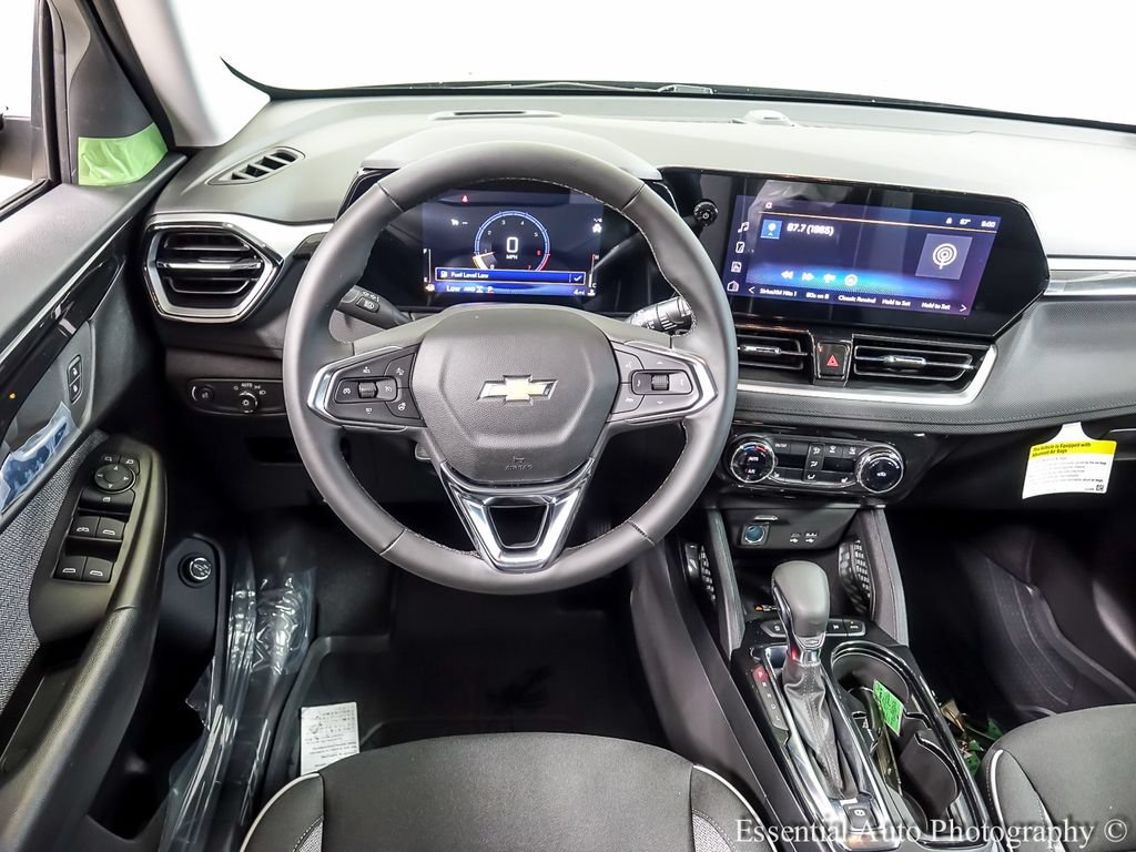 New 2026 Chevrolet TrailBlazer LT w/ Convenience Package AWD/4WD image 10
