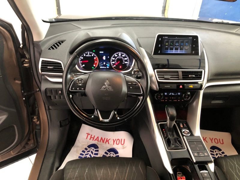 Used 2018 Mitsubishi Eclipse Cross SE image 25