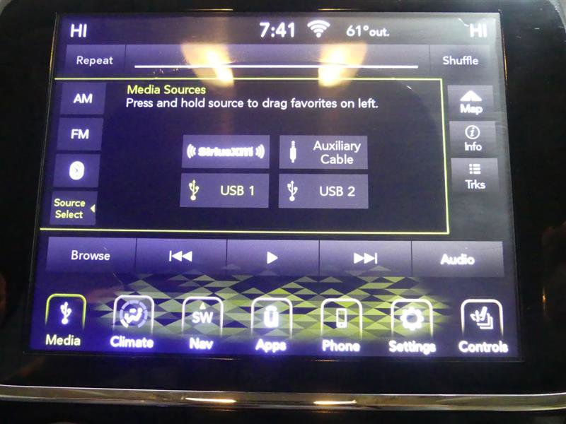 Used 2020 Jeep Grand Cherokee Overland image 40