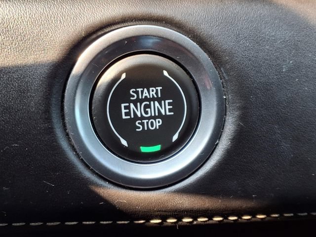 Used 2021 Cadillac Escalade ESV Sport Platinum AWD/4WD image 18