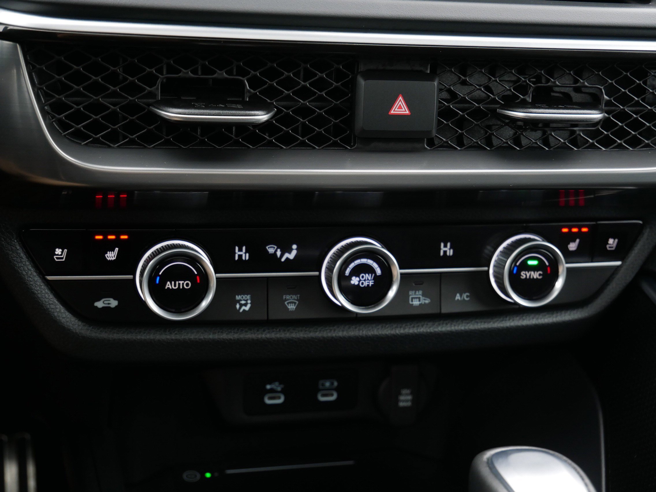 Certified 2025 Acura ADX A-Spec image 23