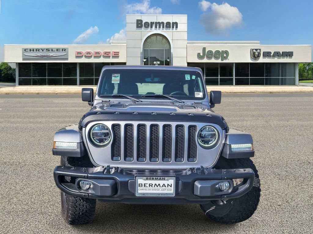 Certified 2019 Jeep Wrangler Unlimited Sahara w/ Quick Order Package 24M Moab AWD/4WD image 6