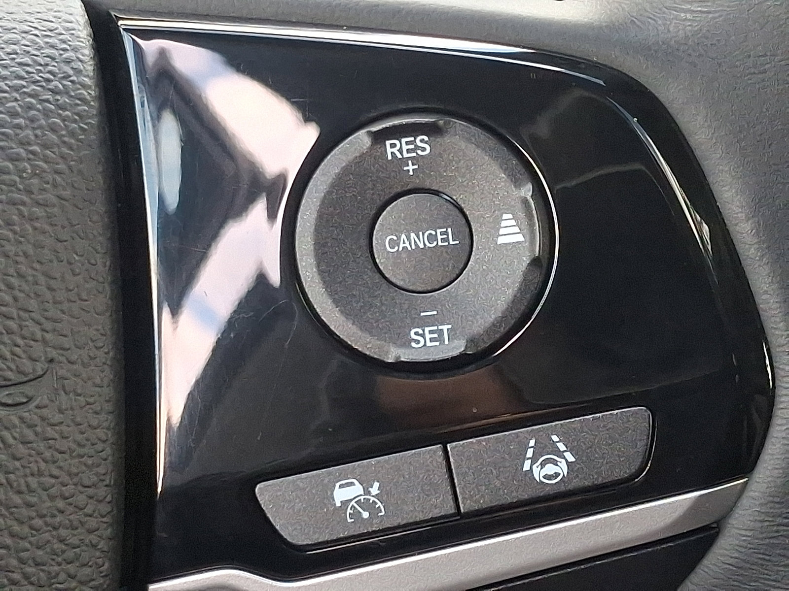 Certified 2024 Honda Odyssey Touring image 23