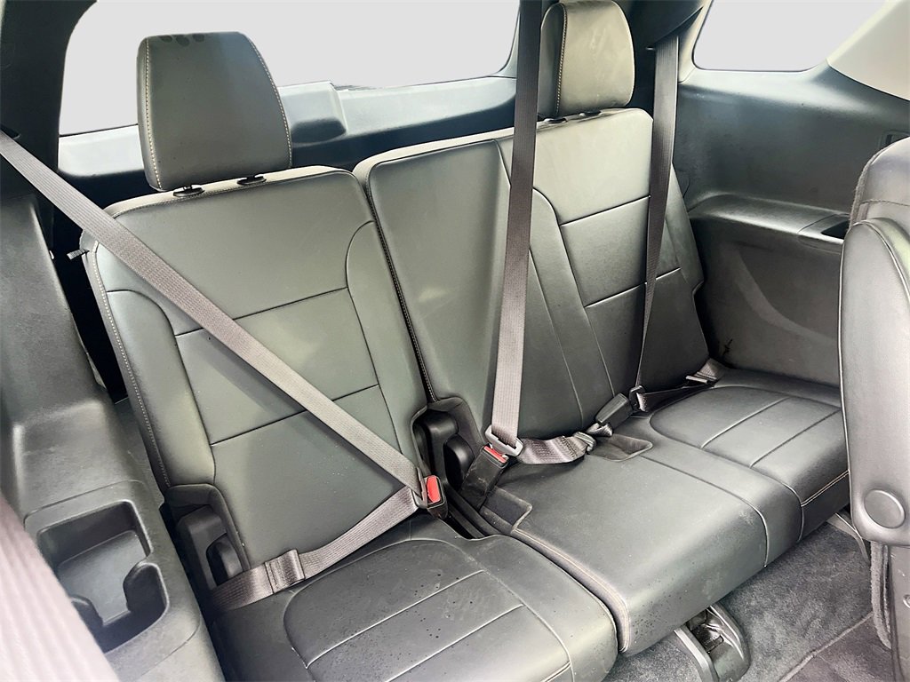 Used 2021 Chevrolet Traverse RS image 29